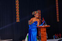 2022 Pulse Dance Influencer of the Year Ajib Gathoni receiving her award