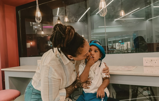 Nazizi Hirji and jer son Jaz