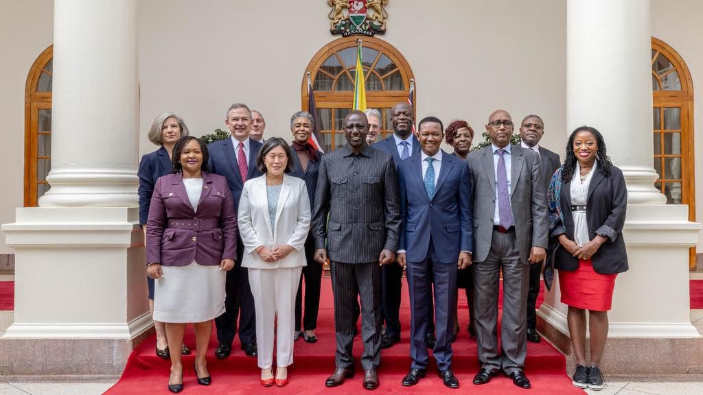 President William Ruto & U.S. Trade Representative Ambassador Katherine Tai with their delegations at State House