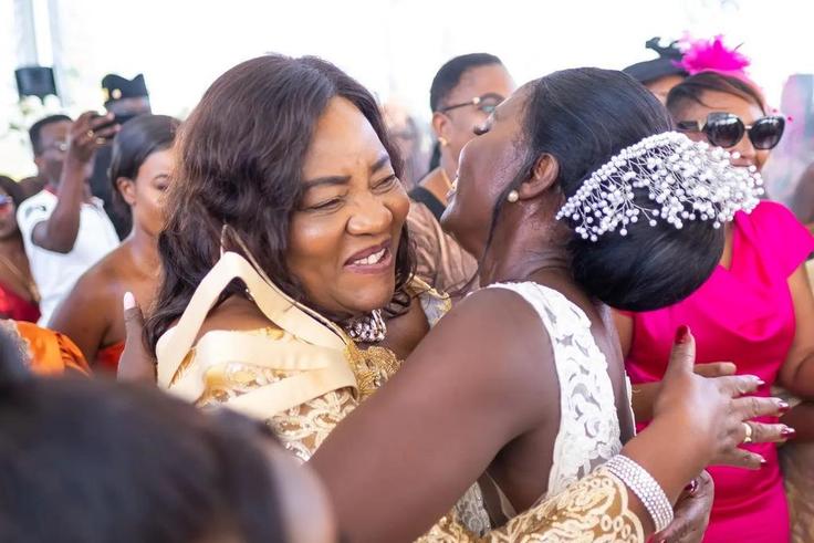 Ida Odinga (left) hugs Akothee