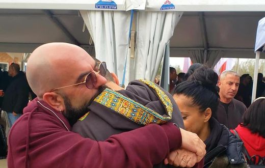 Singer Gilad Milo pens down emotional message to son as he joins Israel Defense Forces