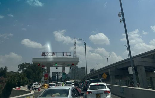 Cars on Nairobi Express Way