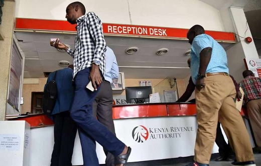 Kenyans at KRA reception desk