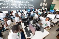 Youth in a Jitume lab