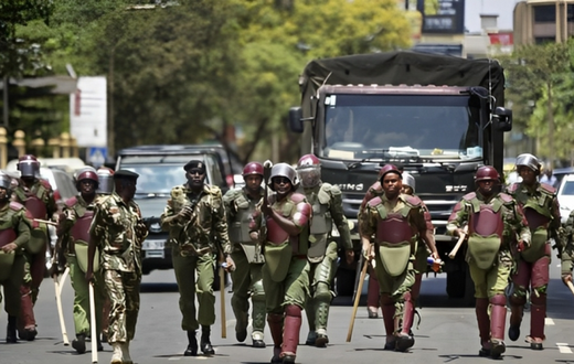 Anti riot police in Nairobi CBD