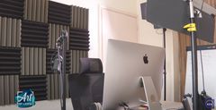Gidi's podcast studio