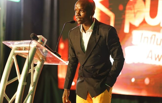 Kenya's Comedian of the Year Award winner Crazy Kennar giving his speech at the just concluded Pulse Influencer Awards