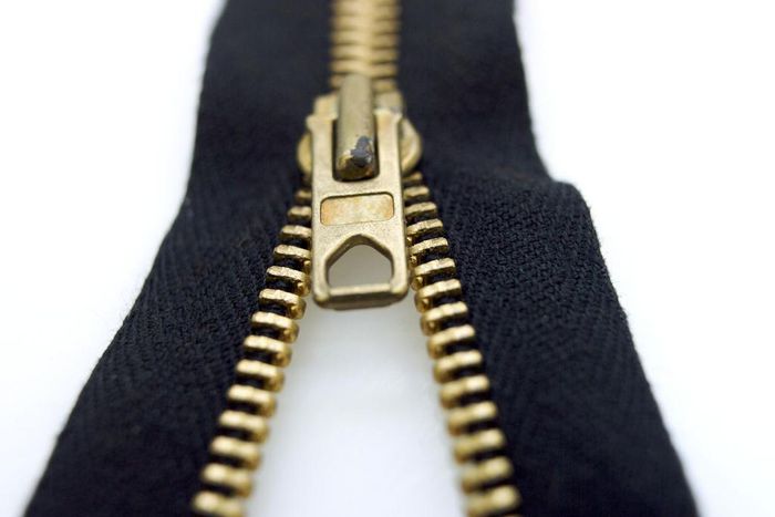 A zipper