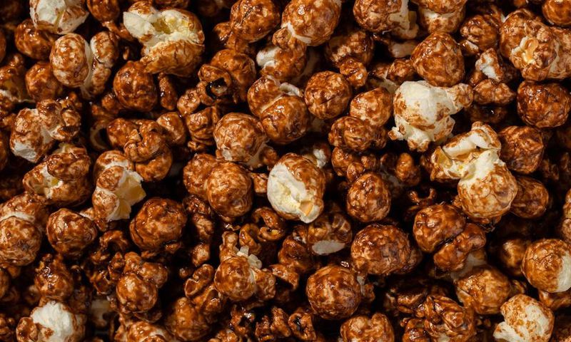 Chocolate popcorn [Image Credit: Mikhail Nilov]