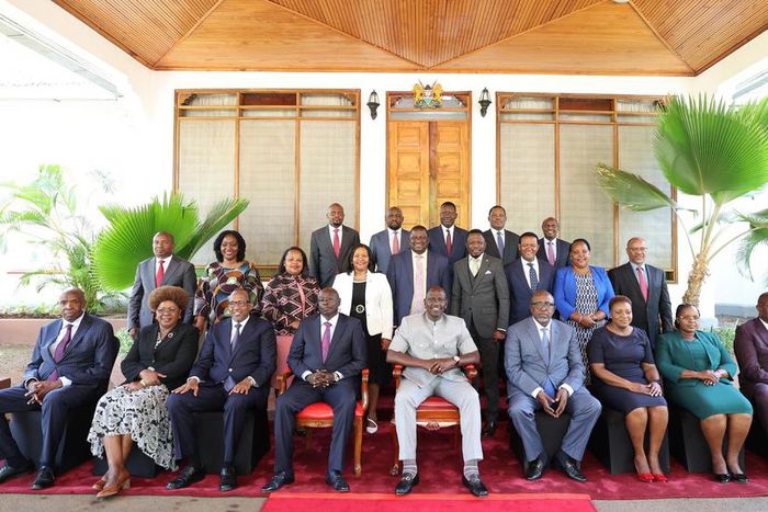 President William Ruto chairs Cabinet meeting at Kisumu State Lodge on October 9, 2023