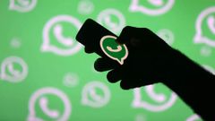 7 simple steps to block your number from WhatsApp group additions