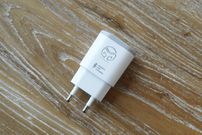 DGG Adaptive Fast Charging USB 1Port 15W Charger