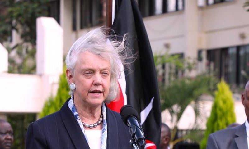 A joint media briefing by the United States Ambassador Meg Whitman and the Director DCI Mohamed Amin at the DCI headquarters