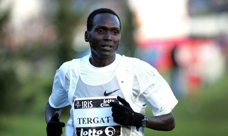 Paul Tergat runs the Brussels cross cup on, Sunday, December 19, 2004