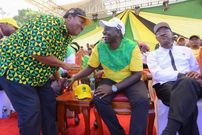 Ferdinand Waititu with Dr William Ruto and Moses Wetangula during a Kenya Kwanza campaign rally at the Thika Stadium on March 13, 2022