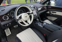 Bentley Bentayga interior