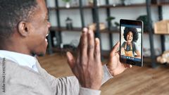 Here's how to know you are in a talking stage [Wallshaven]