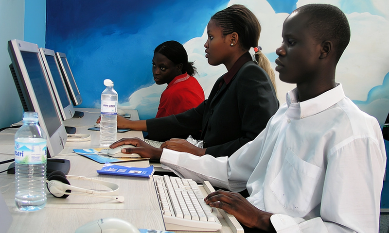 Young people in a computer lab