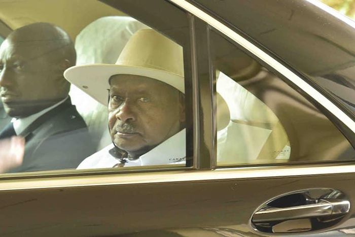 ___8746149___2018___8___20___10___ruto+museveni_1