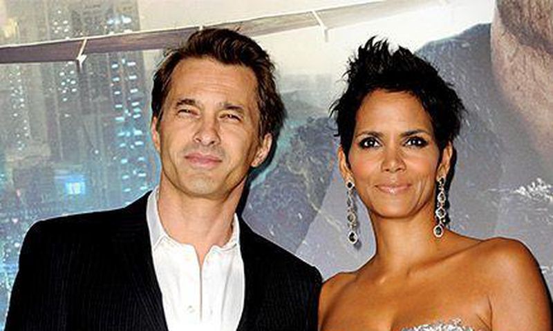 Halle Berry and her third husband have finalised their divorce and she has to pay child support