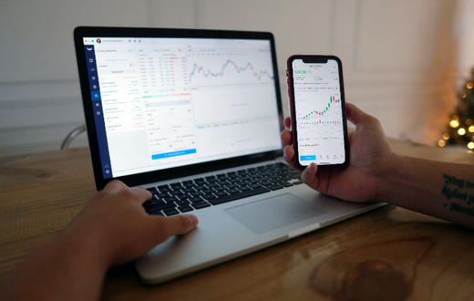 How to predict currency movements in forex