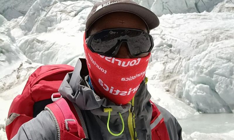 Last moments of Cheruiyot Kirui who has died trying to climb Mt Everest