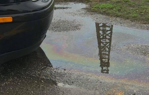 Car leaking oil