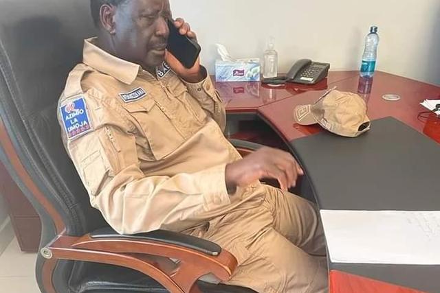 Raila Odinga in combat gear