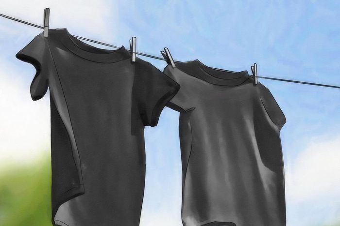 Prevent black clothes from fading