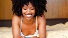 Woman texting(blackcitygirl)