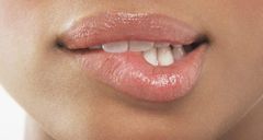 Soft lips [Credit: Lopolics]