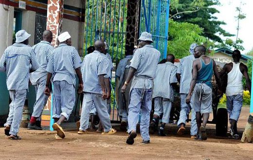 Inmates battle wardens at Kamiti Maximum Prison