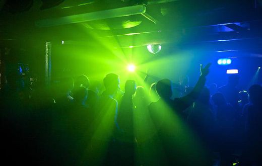 People clubbing
