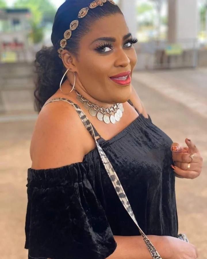 Vocal coach Hellen Akoth Mtawali