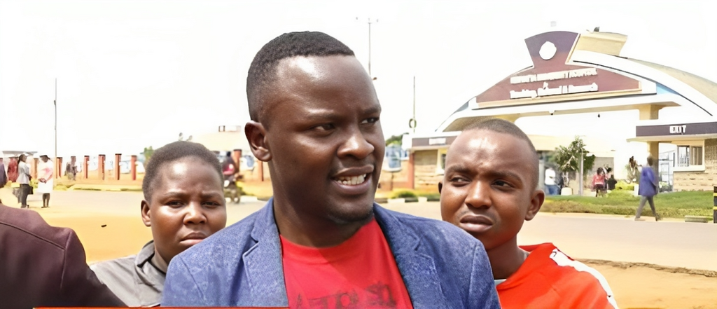 File image of Mwangi Odanga addressing the press shortly after his son Caleb Odanga was taken to hospital