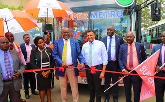 The Kenya Airports Authority (KAA) has partnered with matatu saccos Metrotrans East Africa Limited and SuperMetro to introduce new electric commuter buses at Jomo Kenyatta International Airport (JKIA).
