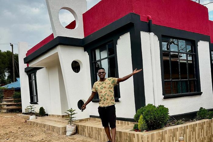 Comedian Osoro Cyprian flaunts stylish home he built for his father