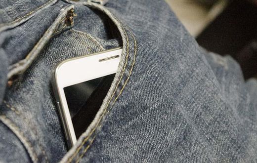 Why men shouldn't put their phones in their pocket [gadgetsloud]