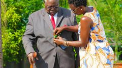 Singer Akothee & her father on her wedding day