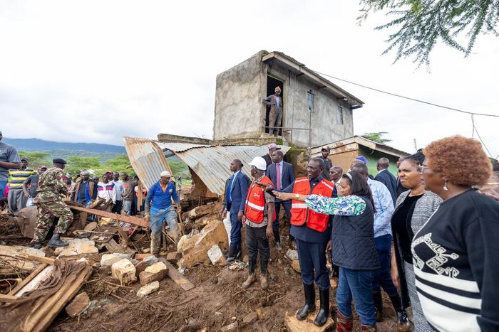 President William Ruto with Nakuru Governor Susan Kihika and Senator Tabitha Karanja assessing the situation at Mai Mahiu on April 30, 2024 following flooding tragedy