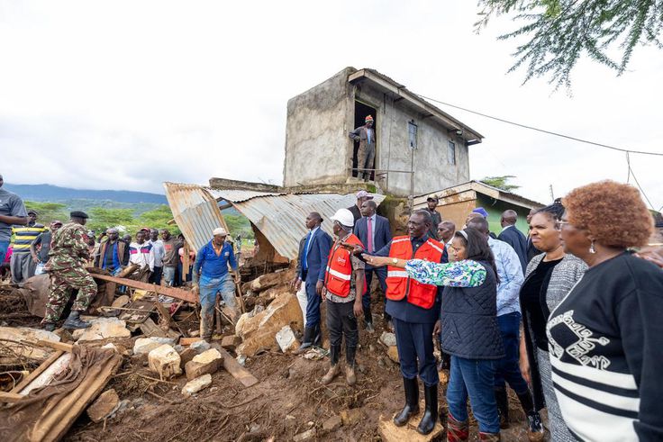 President William Ruto with Nakuru Governor Susan Kihika and Senator Tabitha Karanja assessing the situation at Mai Mahiu on April 30, 2024 following flooding tragedy