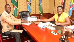 Samuel Meeme who went viral after hitting the streets with a placard appealing for a job meets. Meru Governor Kawira Mwangaza  on Friday, January 27. The Governor offered him a job after 9 years of tarmacking