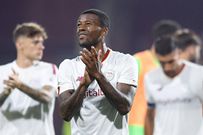 Georginio Wijnaldum of AS Roma greets his supporters during the Serie A match between US Salernitana 1919 and Roma at Stadio Arechi on August 14, 2022.