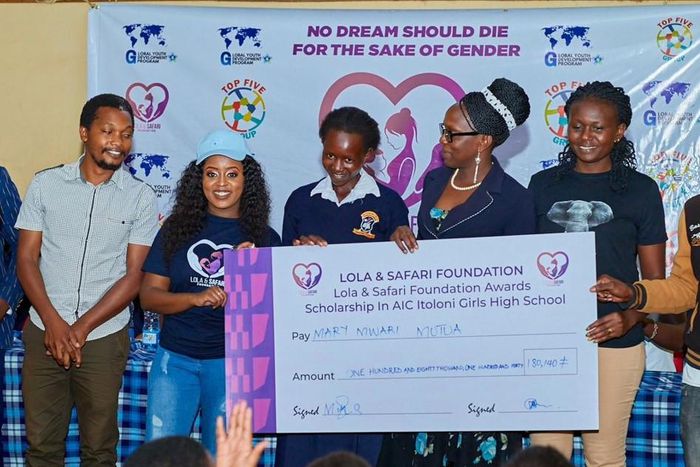 Nadia Mukami rescues teen mother