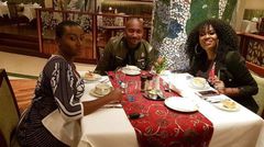 Juliana hanging with her siblings Kim and Lara in 2018