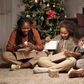A Black family during Christmas [Freepik]
