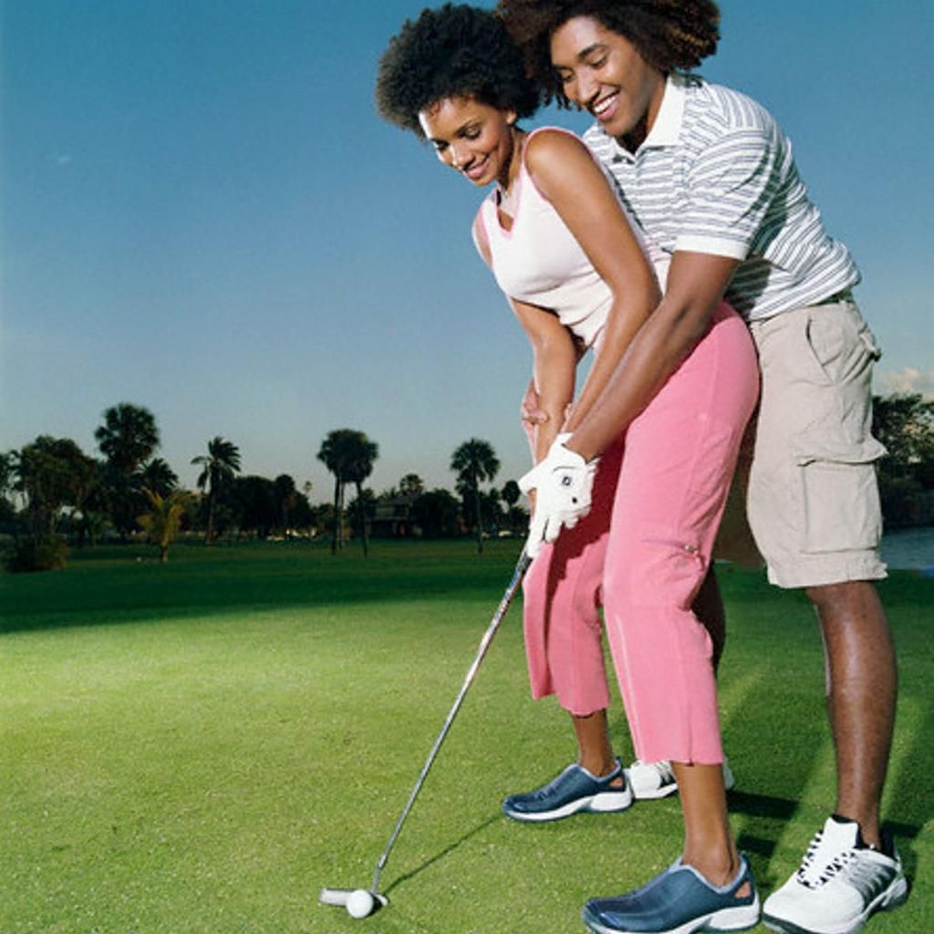 Golf dates are romantic [Hivasa]
