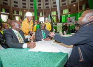 Pauline Waithera (white headscarf) and Calvince Okoth (behind DP Ruto) presented their Identity Cards in support of DP Ruto's candidature. The former was proposer while the latter was the seconder.