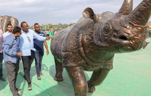 File image of former President Uhuru Kenyatta and former governor Hassan Joho at the Kibarani recreational park