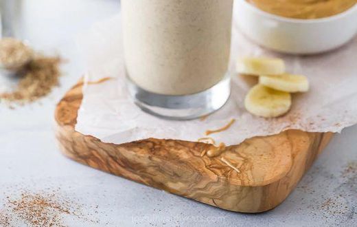 Peanut butter and banana smoothie [Pinterest]